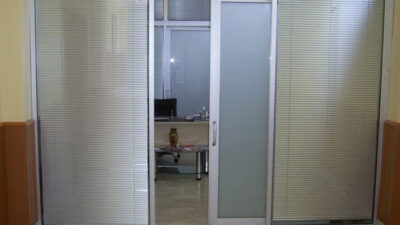 Avrupa Birliği Jaluzi Perdeli Ara Kapı İşi