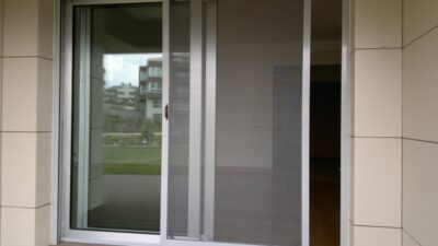 Kibar İnşaat Kayar Kapılı Sineklik İşleri