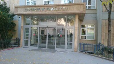 Hacettepe Hastanesi Aluminyum Giriş Kapısı